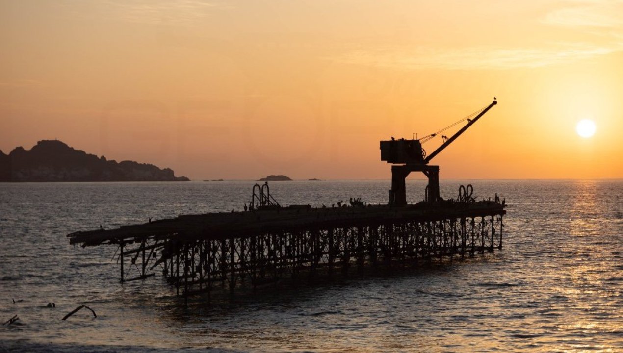 /diputado-castro-oficia-a-la-ministra-del-mop-por-abandono-del-muelle