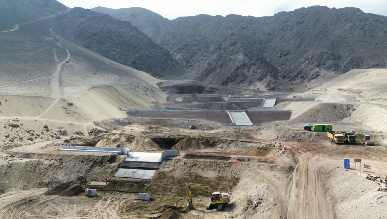 /mop-antofagasta-avanza-en-segunda-etapa-de-obras-de-control-aluvional-en